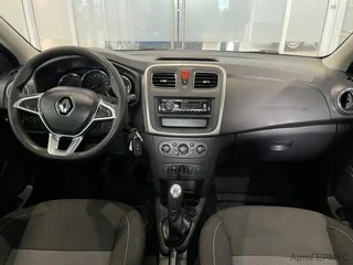 Фото RENAULT Sandero II Рестайлинг с пробегом Фото RENAULT Sandero II Рестайлинг с пробегом
