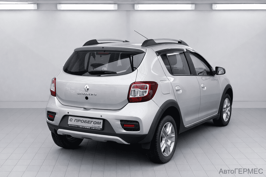 Фото RENAULT Sandero II Рестайлинг с пробегом | №4