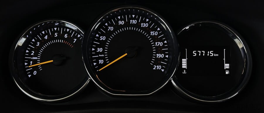 Фото RENAULT Sandero II Рестайлинг с пробегом | №6