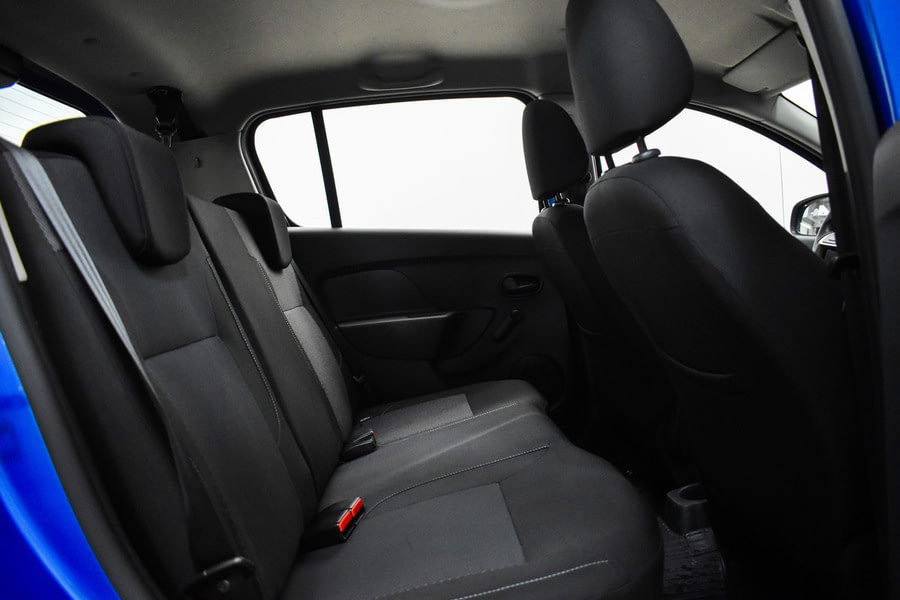 Фото RENAULT Sandero II Рестайлинг с пробегом | №13 Фото RENAULT Sandero II Рестайлинг с пробегом | №13