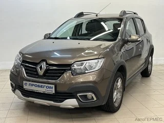 Фото RENAULT Sandero II Рестайлинг с пробегом
