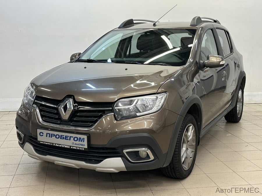 Фото RENAULT Sandero II Рестайлинг с пробегом | №1