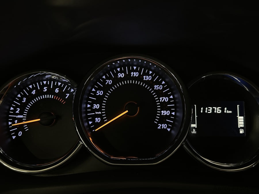 Фото RENAULT Sandero II Рестайлинг с пробегом | №6