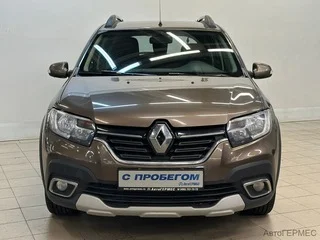 Фото RENAULT Sandero II Рестайлинг с пробегом