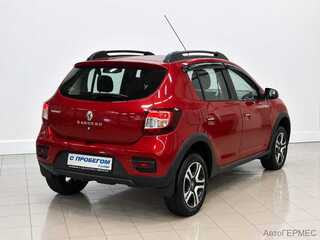Фото RENAULT Sandero II Рестайлинг с пробегом Фото RENAULT Sandero II Рестайлинг с пробегом