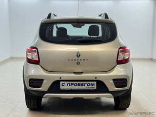 Фото RENAULT Sandero II Рестайлинг с пробегом