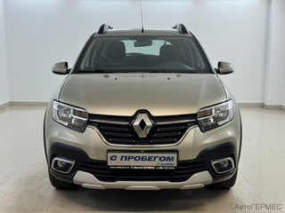 Фото RENAULT Sandero II Рестайлинг с пробегом