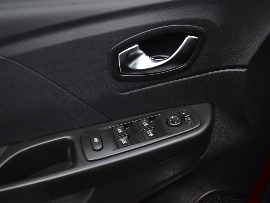 Фото RENAULT Kaptur I РЕЙСТАЙЛИНГ с пробегом | №10