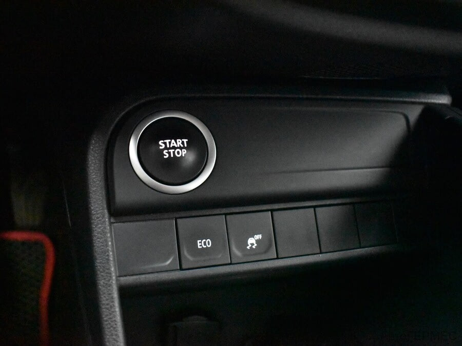 Фото RENAULT Kaptur I РЕЙСТАЙЛИНГ с пробегом | №8