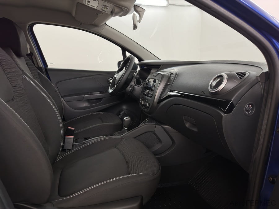 Фото RENAULT Kaptur I РЕЙСТАЙЛИНГ с пробегом | №10 Фото RENAULT Kaptur I РЕЙСТАЙЛИНГ с пробегом | №10