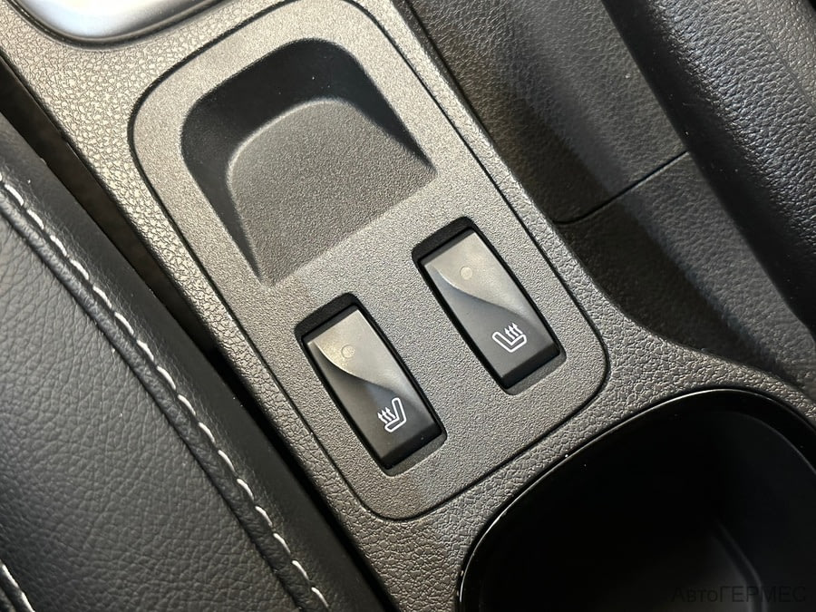 Фото RENAULT Kaptur I РЕЙСТАЙЛИНГ с пробегом | №10 Фото RENAULT Kaptur I РЕЙСТАЙЛИНГ с пробегом | №10