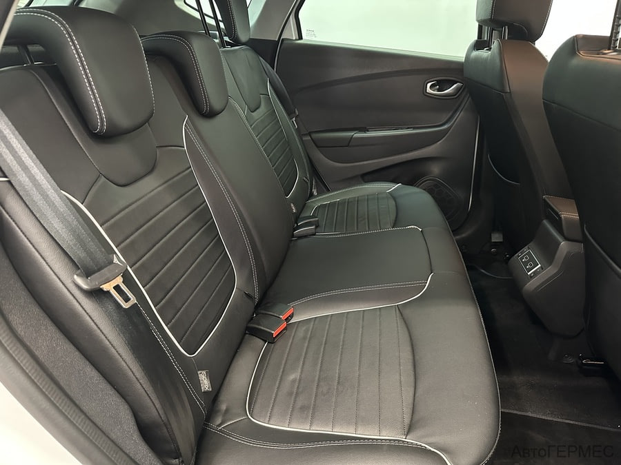 Фото RENAULT Kaptur I РЕЙСТАЙЛИНГ с пробегом | №15 Фото RENAULT Kaptur I РЕЙСТАЙЛИНГ с пробегом | №15