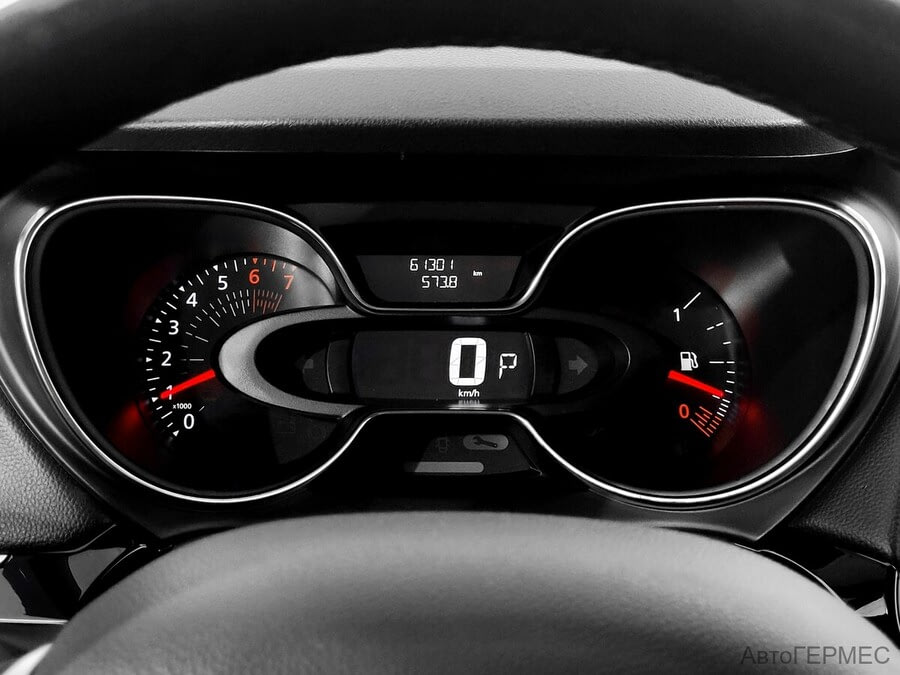 Фото RENAULT Kaptur I РЕЙСТАЙЛИНГ с пробегом | №6