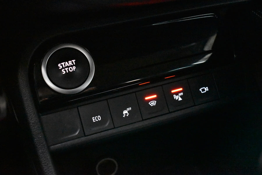 Фото RENAULT Kaptur I РЕЙСТАЙЛИНГ с пробегом | №10