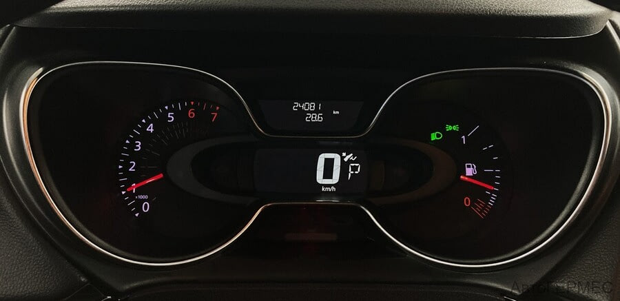 Фото RENAULT Kaptur I РЕЙСТАЙЛИНГ с пробегом | №6 Фото RENAULT Kaptur I РЕЙСТАЙЛИНГ с пробегом | №6