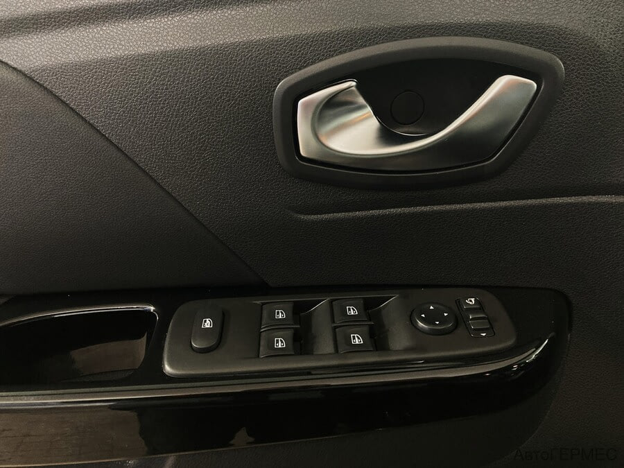 Фото RENAULT Kaptur I РЕЙСТАЙЛИНГ с пробегом | №11 Фото RENAULT Kaptur I РЕЙСТАЙЛИНГ с пробегом | №11