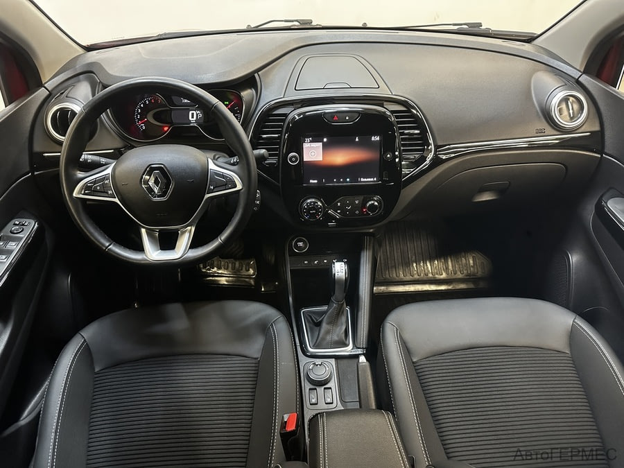 Фото RENAULT Kaptur I РЕЙСТАЙЛИНГ с пробегом | №5