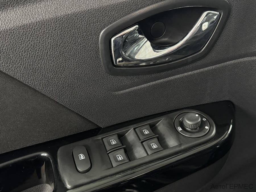 Фото RENAULT Kaptur I с пробегом | №8