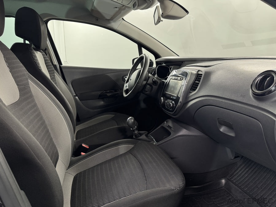 Фото RENAULT Kaptur I с пробегом | №12