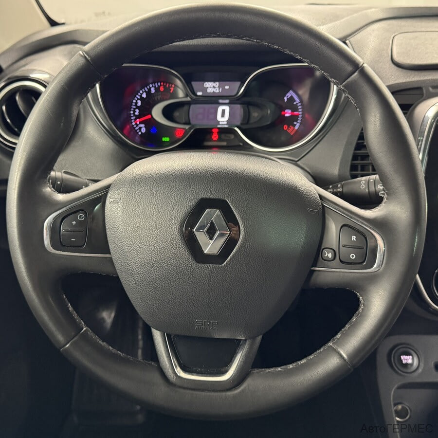 Фото RENAULT Kaptur I с пробегом | №11