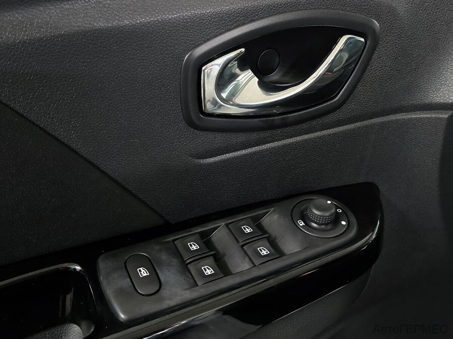 Фото RENAULT Kaptur I с пробегом | №11 Фото RENAULT Kaptur I с пробегом | №11