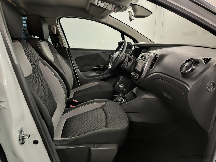 Фото RENAULT Kaptur I с пробегом | №15 Фото RENAULT Kaptur I с пробегом | №15