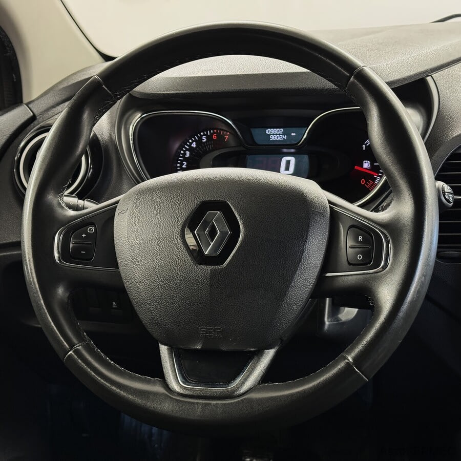 Фото RENAULT Kaptur I с пробегом | №8 Фото RENAULT Kaptur I с пробегом | №8