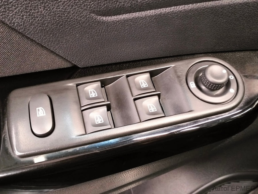 Фото RENAULT Kaptur I с пробегом | №10 Фото RENAULT Kaptur I с пробегом | №10