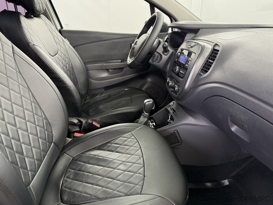 Фото RENAULT Kaptur I с пробегом | №10