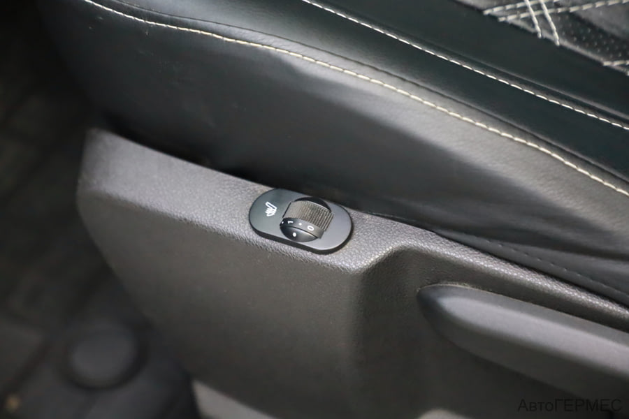 Фото RENAULT Kaptur I с пробегом | №8