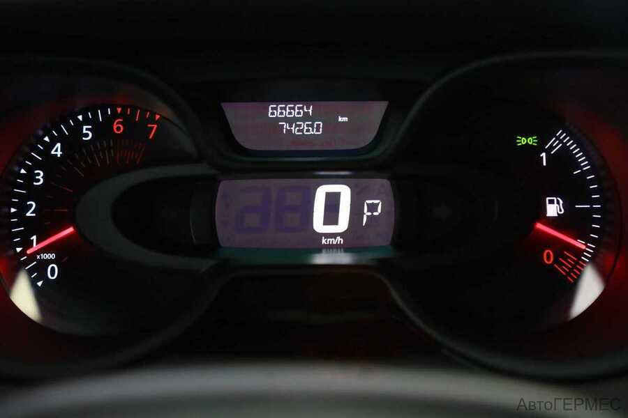 Фото RENAULT Kaptur I с пробегом | №6