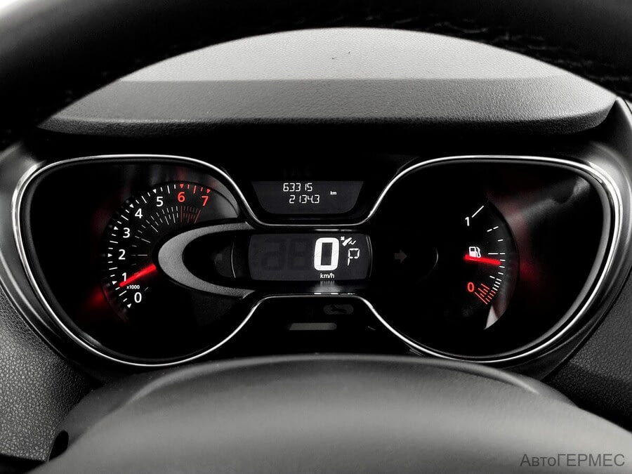 Фото RENAULT Kaptur I с пробегом | №6 Фото RENAULT Kaptur I с пробегом | №6