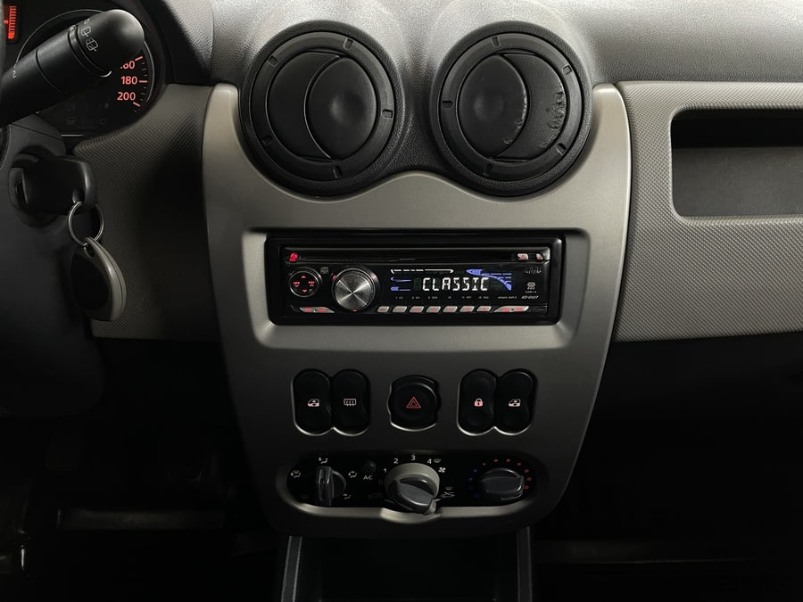 Фото RENAULT Sandero I с пробегом | №7 Фото RENAULT Sandero I с пробегом | №7