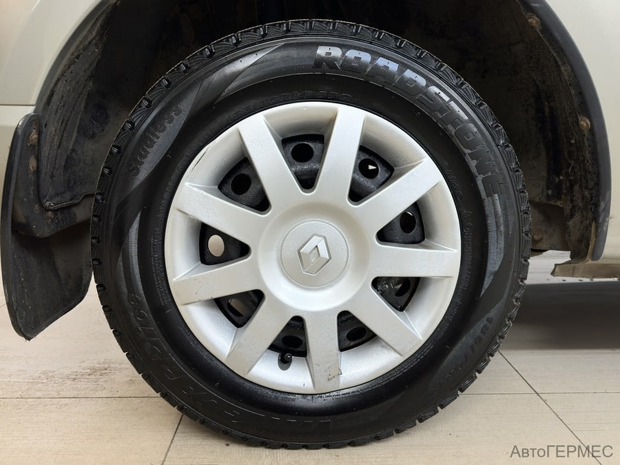 Фото RENAULT Sandero I с пробегом | №12