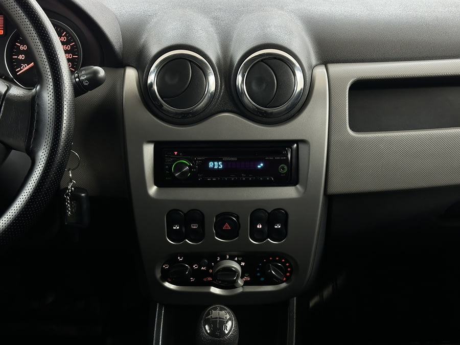 Фото RENAULT Sandero I с пробегом | №7