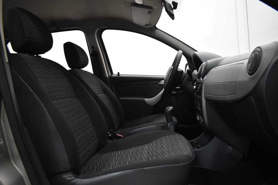 Фото RENAULT Sandero I с пробегом | №10