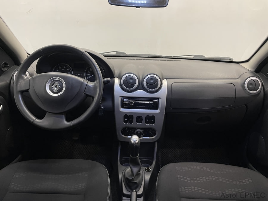 Фото RENAULT Sandero I с пробегом | №5 Фото RENAULT Sandero I с пробегом | №5