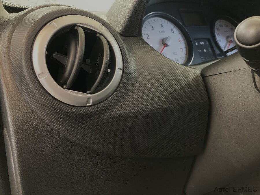 Фото RENAULT Sandero I с пробегом | №8