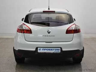 Фото RENAULT Megane III Рестайлинг 2 с пробегом Фото RENAULT Megane III Рестайлинг 2 с пробегом