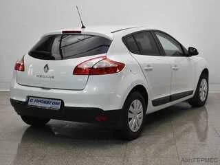Фото RENAULT Megane III Рестайлинг 2 с пробегом Фото RENAULT Megane III Рестайлинг 2 с пробегом