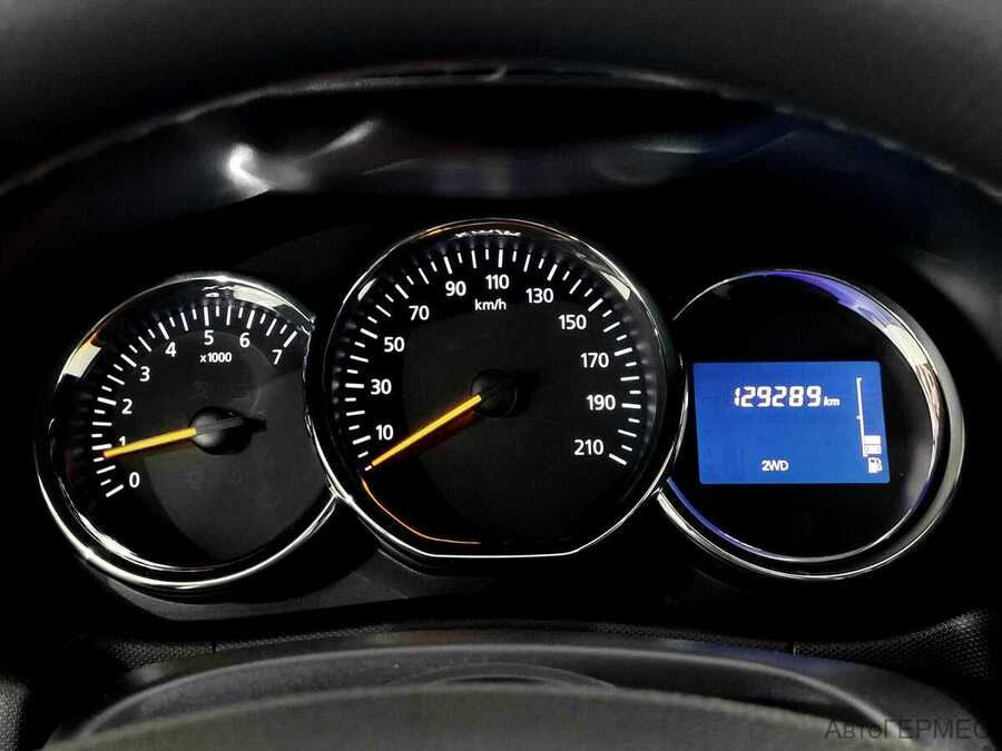 Фото RENAULT Duster I Рестайлинг с пробегом | №6