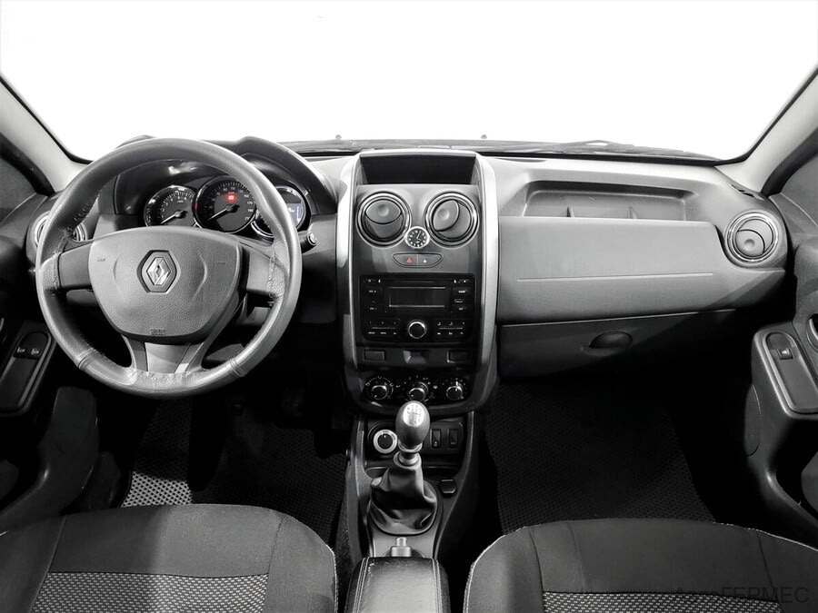 Фото RENAULT Duster I Рестайлинг с пробегом | №5 Фото RENAULT Duster I Рестайлинг с пробегом | №5