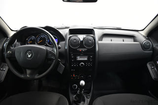 Фото RENAULT Duster I Рестайлинг с пробегом