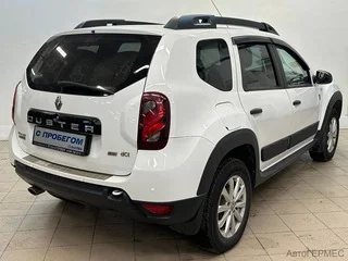 Фото RENAULT Duster I Рестайлинг с пробегом