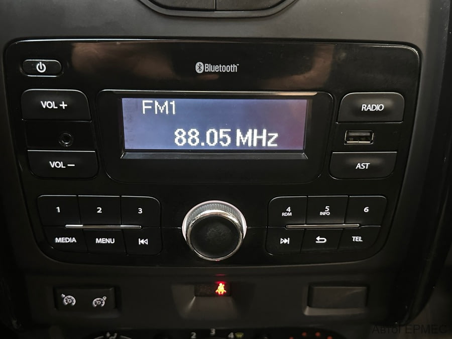 Фото RENAULT Duster I Рестайлинг с пробегом | №8 Фото RENAULT Duster I Рестайлинг с пробегом | №8