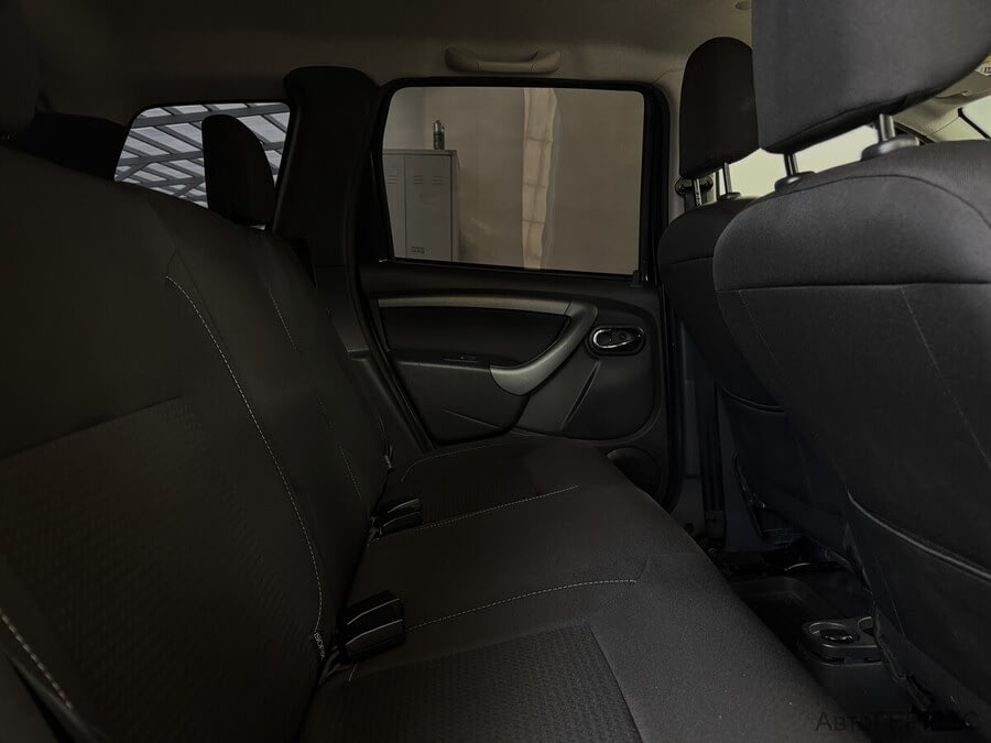 Фото RENAULT Duster I Рестайлинг с пробегом | №13