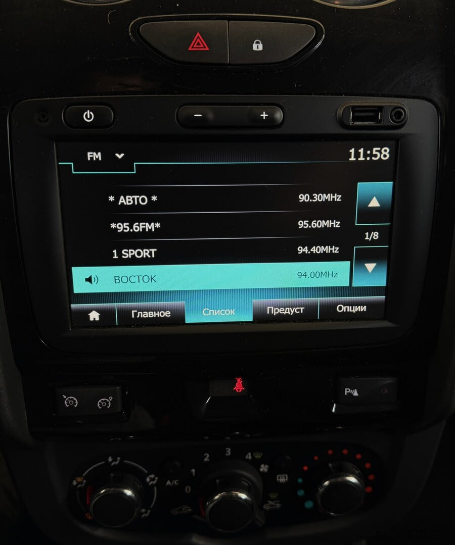 Фото RENAULT Duster I Рестайлинг с пробегом | №7