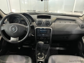 Фото RENAULT Duster I с пробегом