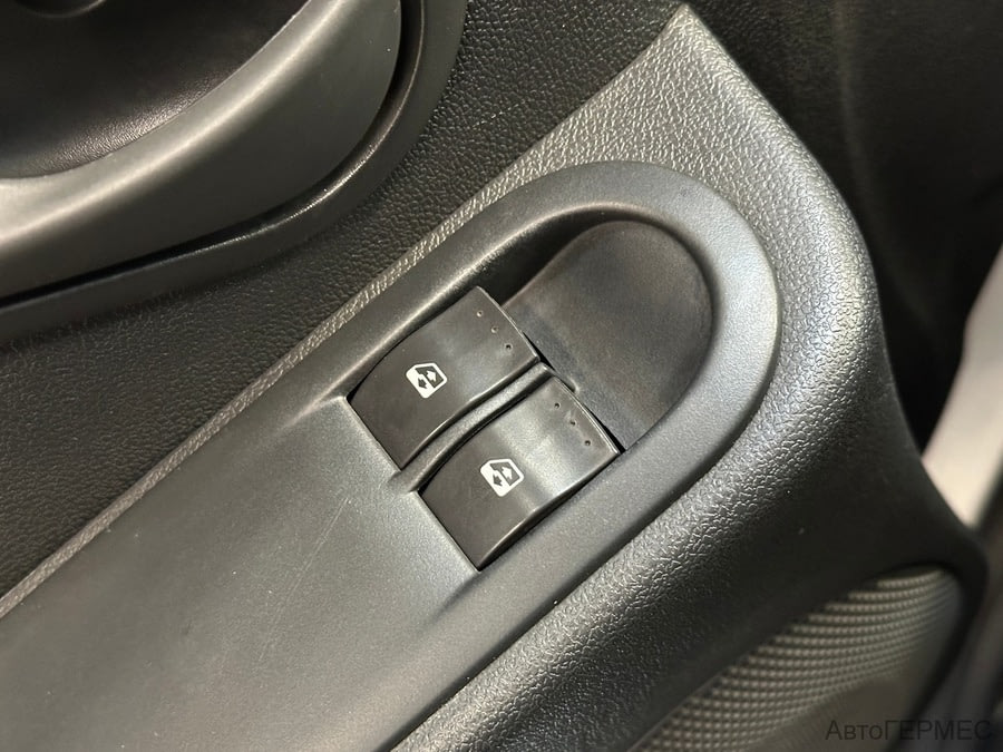 Фото RENAULT Duster I с пробегом | №10 Фото RENAULT Duster I с пробегом | №10