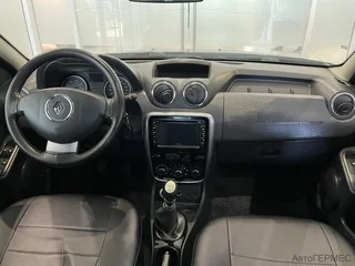 Фото RENAULT Duster I с пробегом